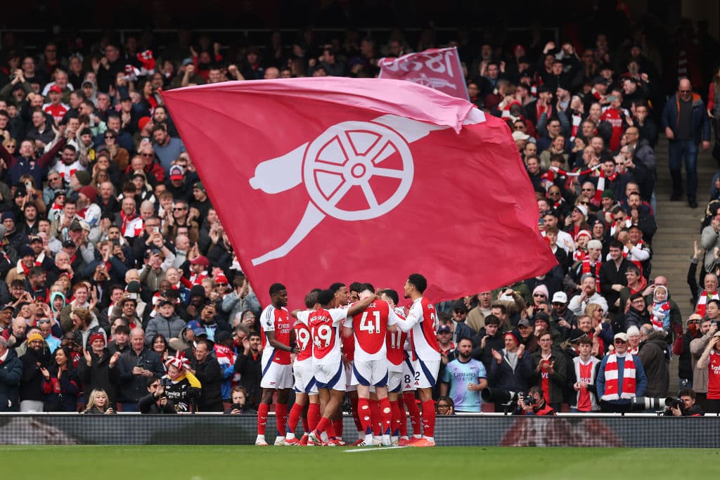 Catch all of Arsenal's Premier League games live on Showmax PL.